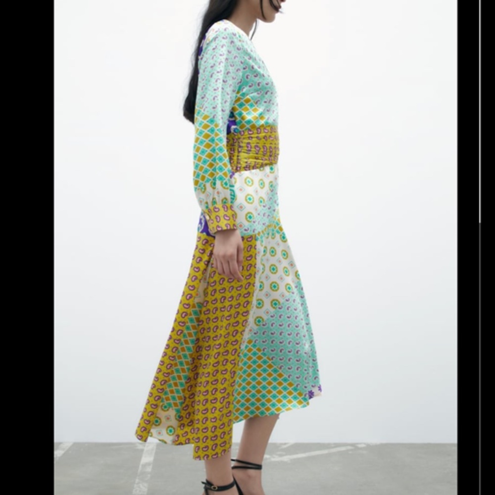 💙 PATCHWORK PRINT MIDI DRESS - Picture 7 of 13